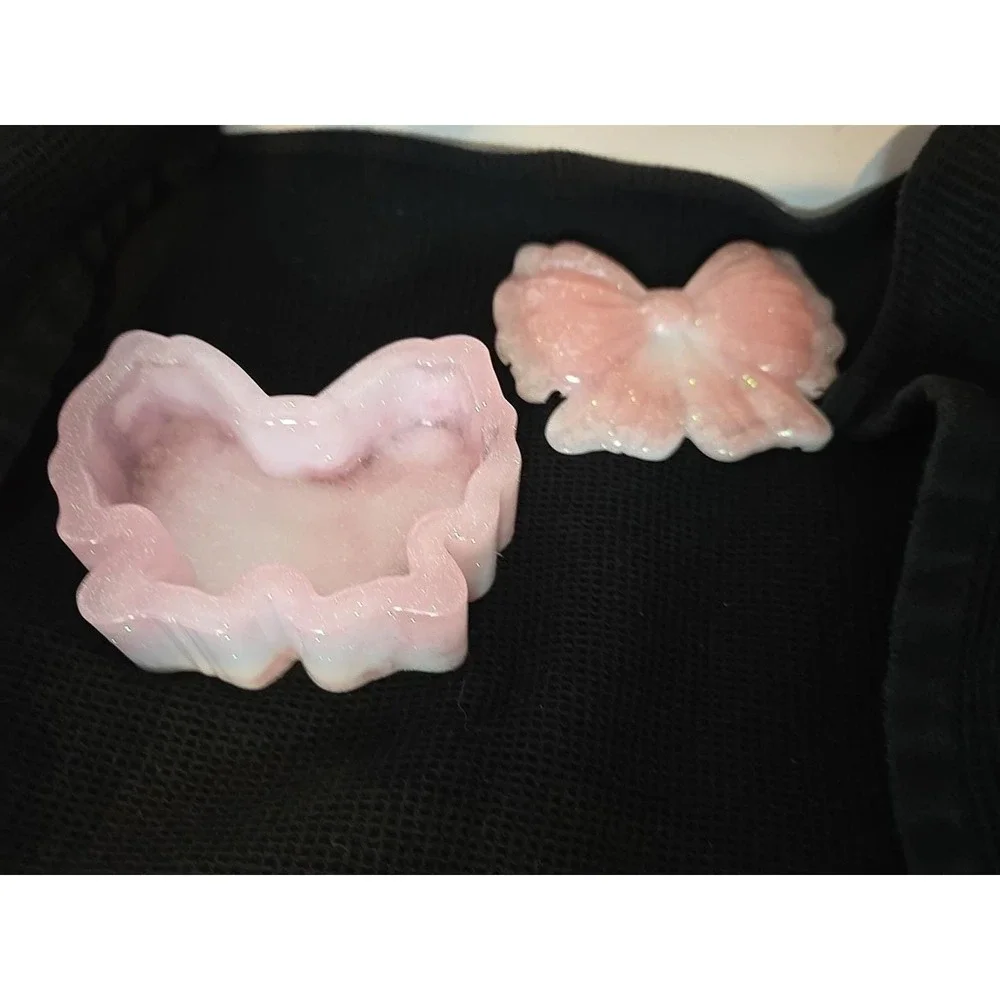 Handmade Resin Bow Shaped Trinket Box With Lid  Pink And White Glitter‎ 767